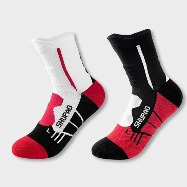 Was ist der Unterschied zwischen Basketball -Socken und Fußballsocken?