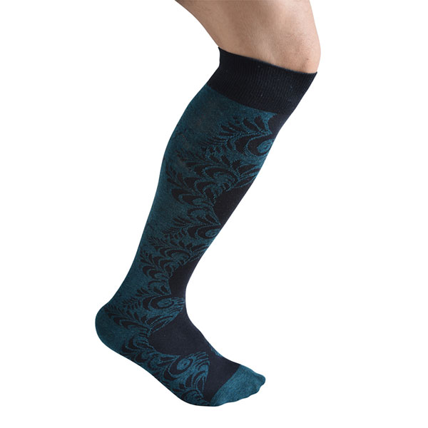 Welche Materialien werden üblicherweise für lässige kniehohe Socken verwendet? Was sind die Vorteile jedes Materials?